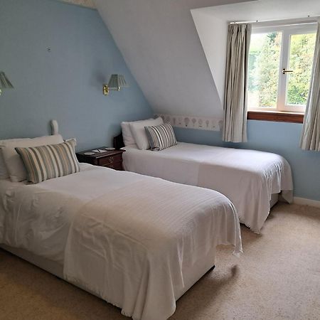 Stage House Bed & Breakfast Glenfinnan Exterior foto