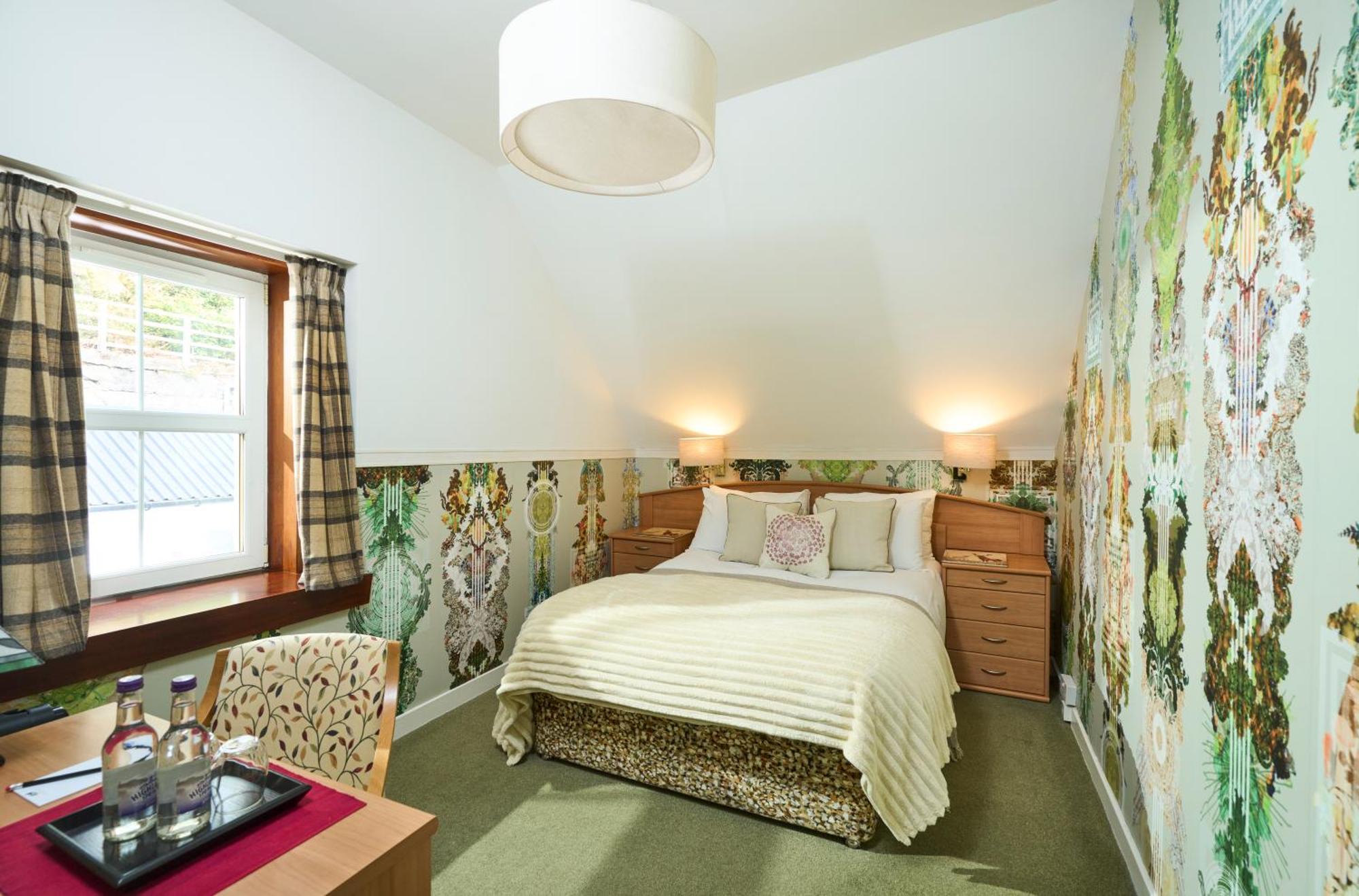 Stage House Bed & Breakfast Glenfinnan Exterior foto
