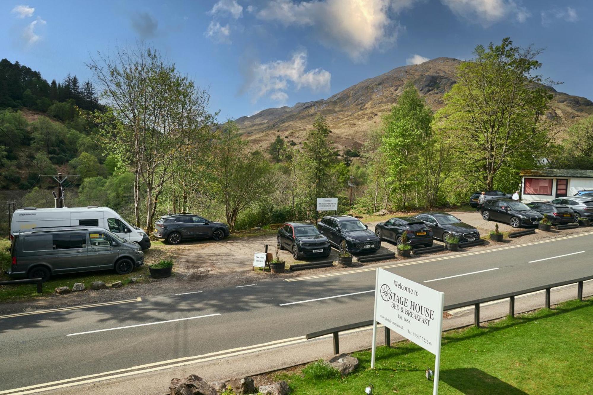 Stage House Bed & Breakfast Glenfinnan Exterior foto